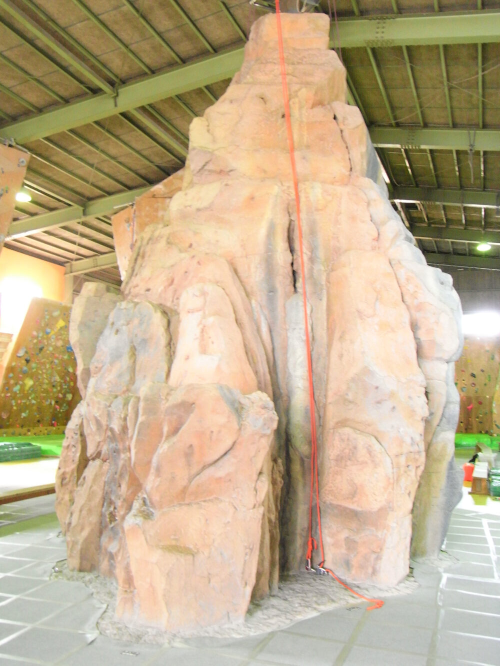 アルパインピナクル