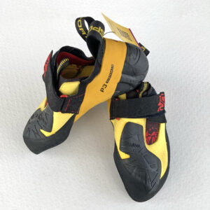 クライミングシューズ